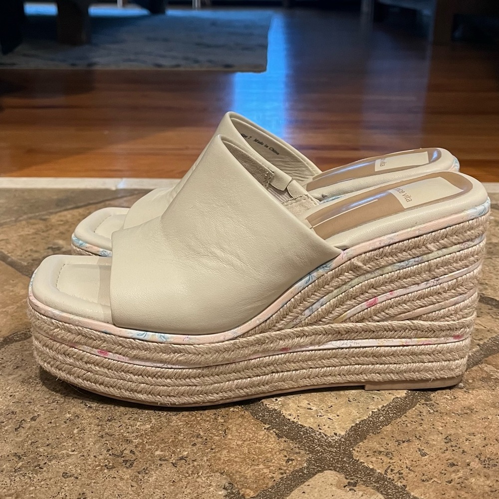 Dolce vita wedge heal with floral detailing